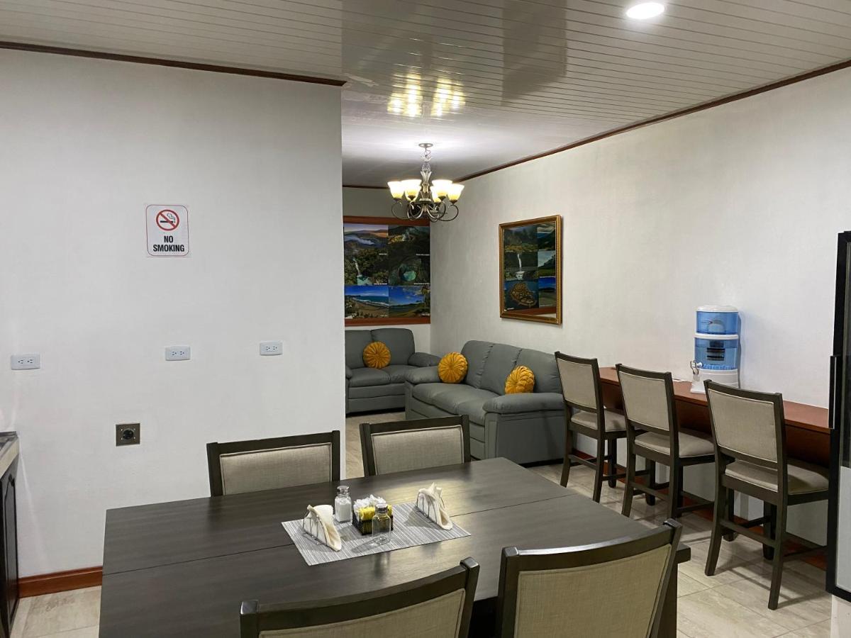 Hotel El Coco Alajuela Luaran gambar